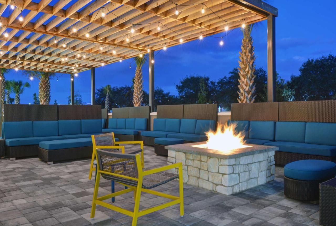 Home2 Suites By Hilton Melbourne Viera Екстериор снимка